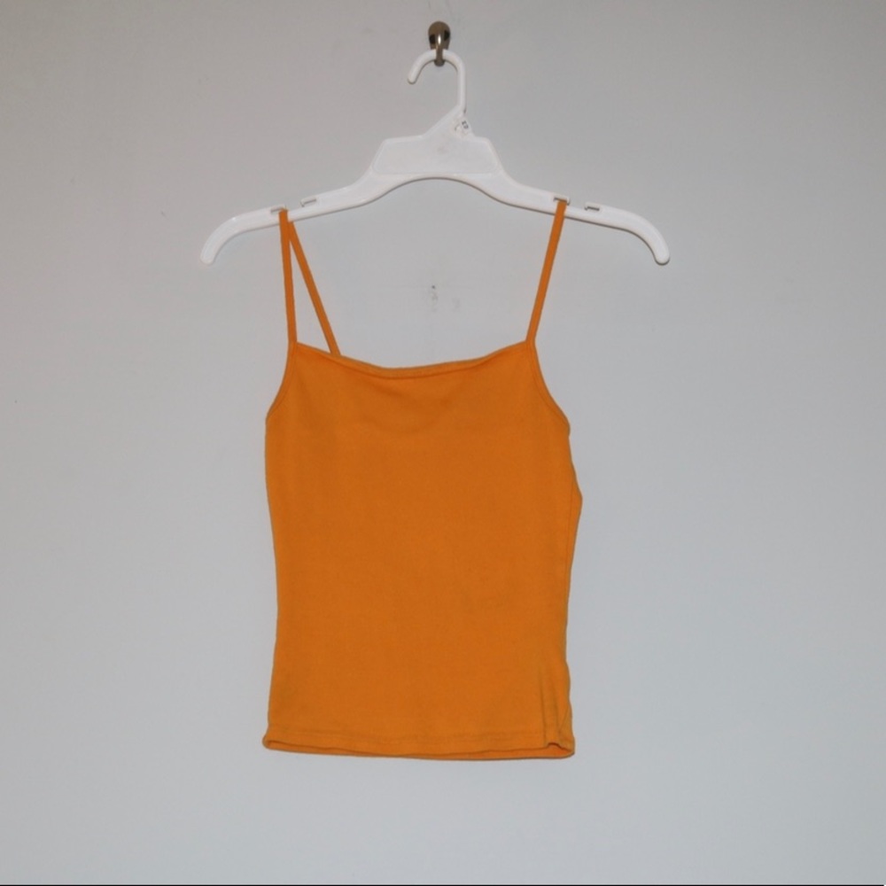 yellow tank top cropped